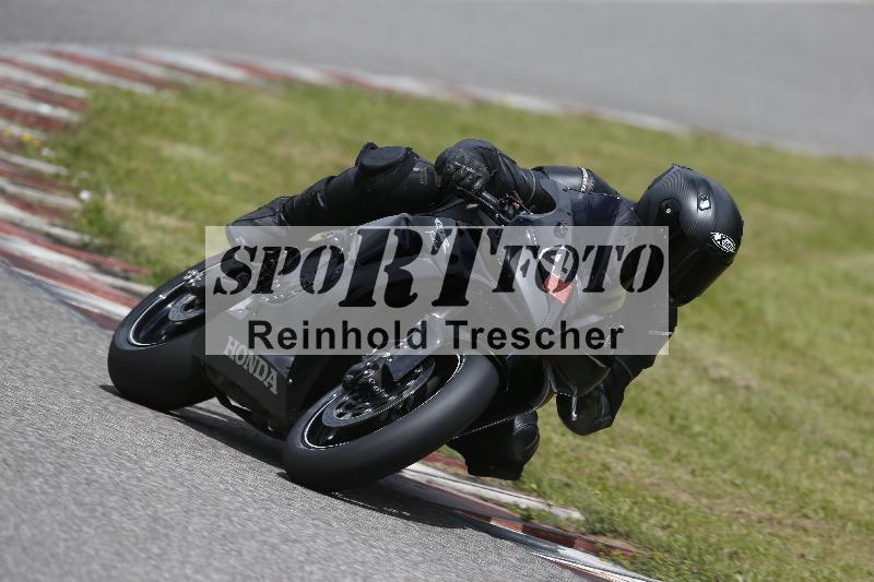 /Archiv-2024/25 30.05.2024 TZ Motorsport Training ADR/Gruppe rot/4